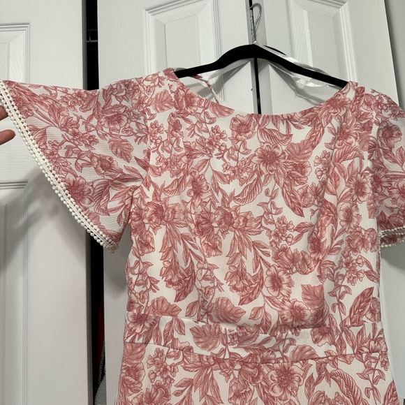 B Darlin Juniors Flutter Sleeve Floral Mini Summer Dress, Pink, Size 1/2 $69 NwT - Picture 7 of 16